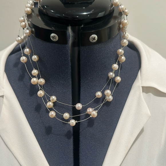 Source Unknown Jewelry - Vintage Three Strand Pearl & Silver Necklace